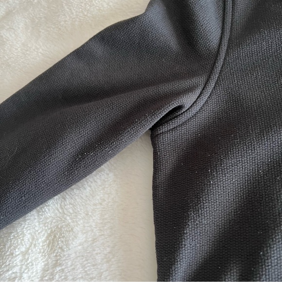 The North Face Pullover 🖤 - Picture 5 of 12